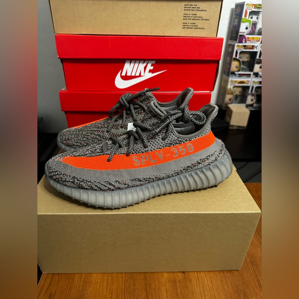 Yeezy 350 v2 Beluga Reflective Sz 9